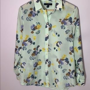 Banana Republic Button Down Blouse